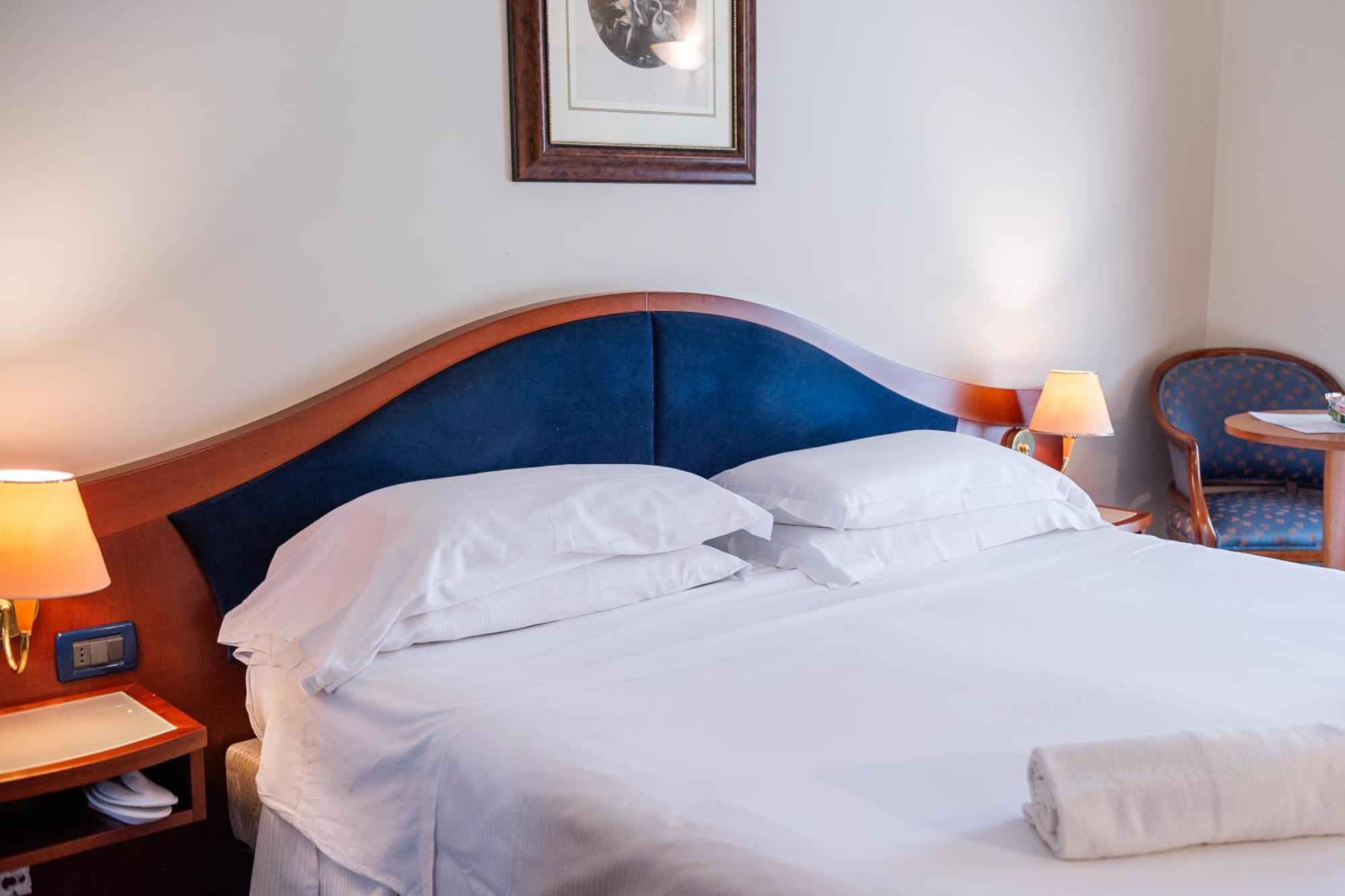 Massimo Plaza Hotel Palermo Eksteriør billede